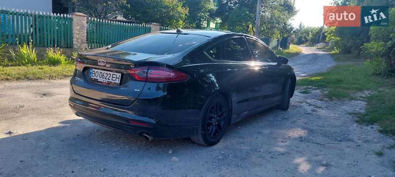 Седан Ford Fusion 2015 в Тернополе