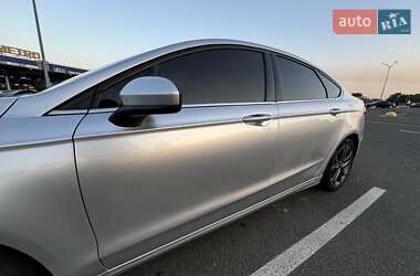 Седан Ford Fusion 2017 в Киеве