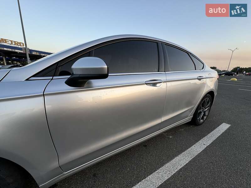 Седан Ford Fusion 2017 в Києві