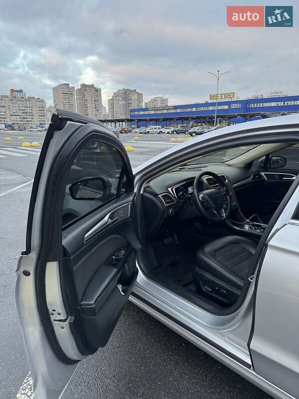 Седан Ford Fusion 2017 в Києві