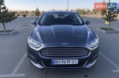 Седан Ford Fusion 2014 в Одесі