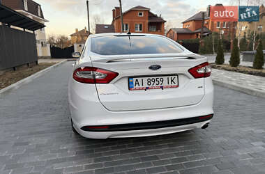 Седан Ford Fusion 2013 в Полтаві