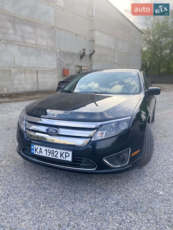 Седан Ford Fusion 2010 в Павлограде