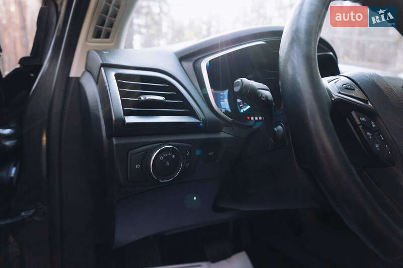 Седан Ford Fusion 2019 в Полтаве фото 29 Седан Ford Fusion 2019 в Полтаве
