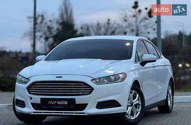 Седан Ford Fusion 2013 в Киеве