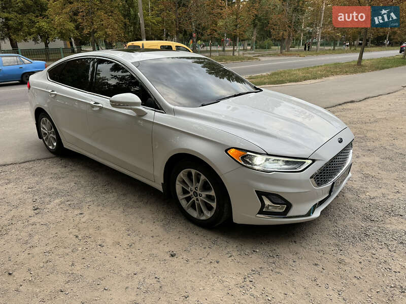 Седан Ford Fusion 2019 в Виннице фото 4 Седан Ford Fusion 2019 в Виннице