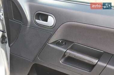 Хэтчбек Ford Fusion 2008 в 
