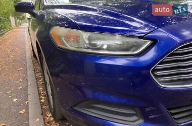 Седан Ford Fusion 2012 в Сумах