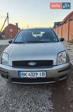 Хетчбек Ford Fusion 2003 в Луцьку