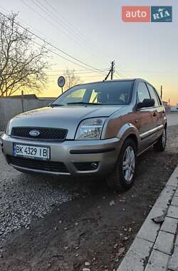 Хетчбек Ford Fusion 2003 в Луцьку