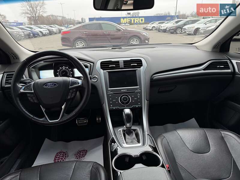Седан Ford Fusion 2014 в Днепре