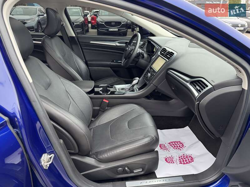 Седан Ford Fusion 2014 в Днепре