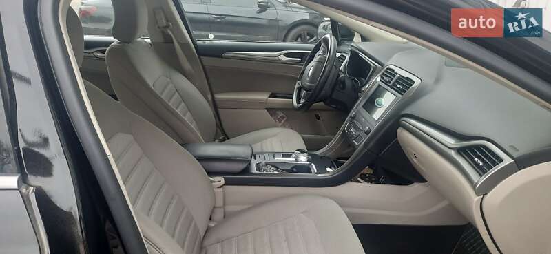 Седан Ford Fusion 2018 в Запорожье