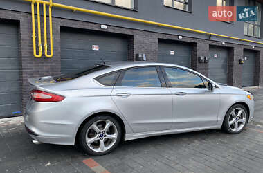 Седан Ford Fusion 2013 в Тернополе