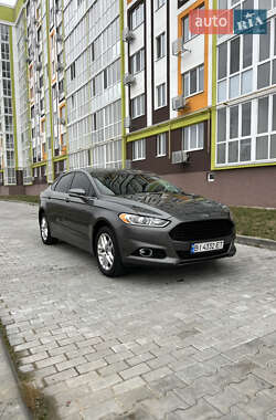 Седан Ford Fusion 2013 в Полтаві