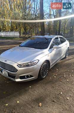 Седан Ford Fusion 2015 в Киеве