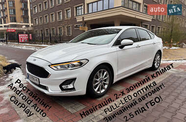 Седан Ford Fusion 2016 в Киеве