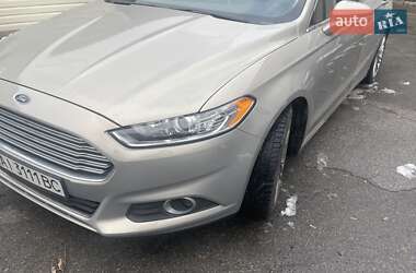 Седан Ford Fusion 2015 в Киеве