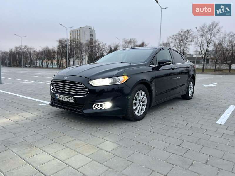Ford Fusion 2015