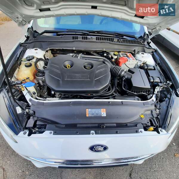 Седан Ford Fusion 2014 в Запорожье