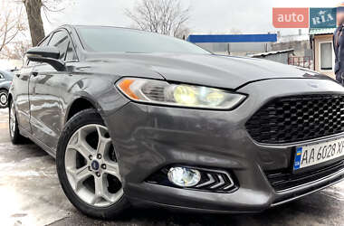 Седан Ford Fusion 2015 в Киеве