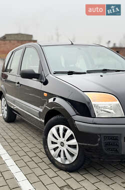 Хетчбек Ford Fusion 2008 в Тернополі