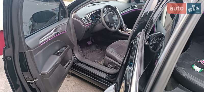 Седан Ford Fusion 2015 в Киеве фото 16 Седан Ford Fusion 2015 в Киеве