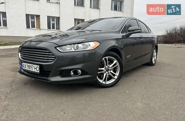 Седан Ford Fusion 2015 в Харкові