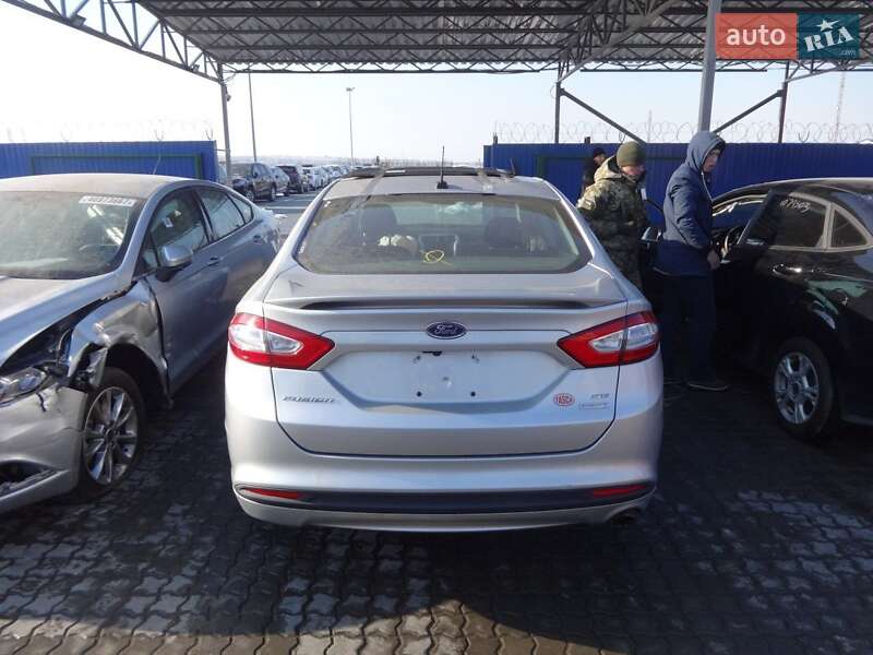 Седан Ford Fusion 2013 в Каменском