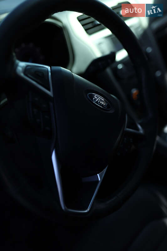 Седан Ford Fusion 2013 в Желтых Водах фото 23 Седан Ford Fusion 2013 в Желтых Водах