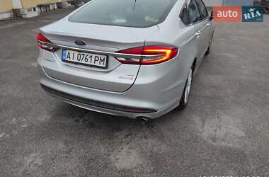 Седан Ford Fusion 2017 в Березані