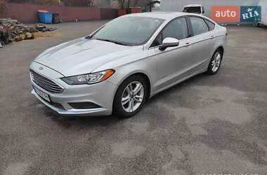 Седан Ford Fusion 2017 в Березані