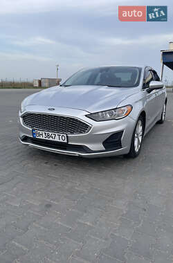 Седан Ford Fusion 2019 в Одессе
