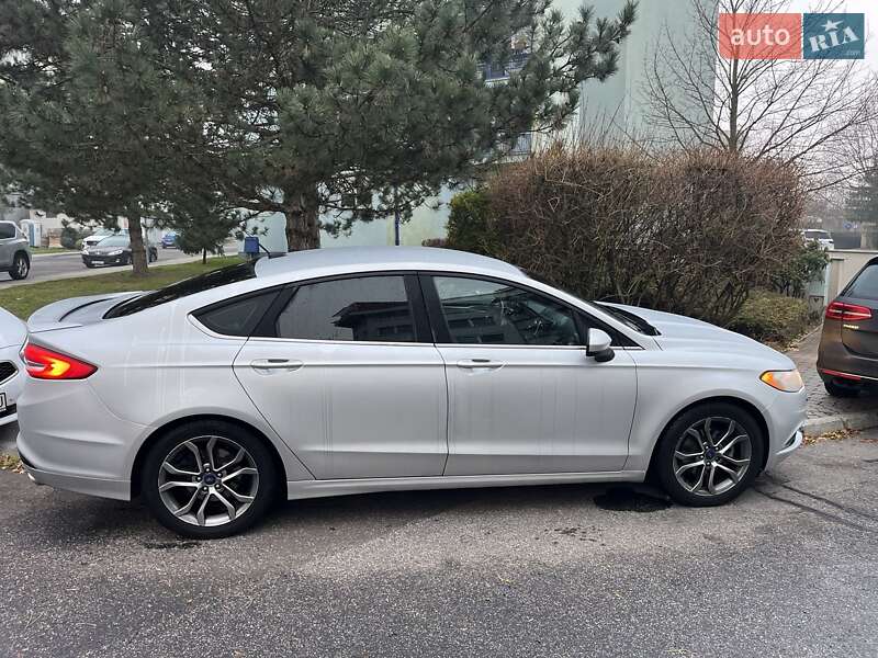 Седан Ford Fusion 2016 в Киеве