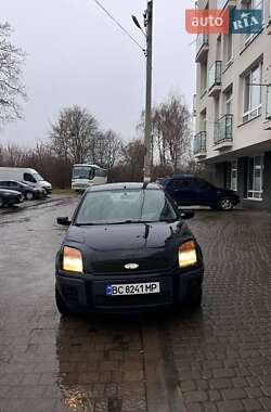 Хэтчбек Ford Fusion 2006 в Львове