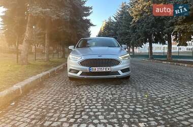 Седан Ford Fusion 2017 в Львові