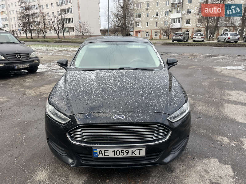 Ford Fusion 2015