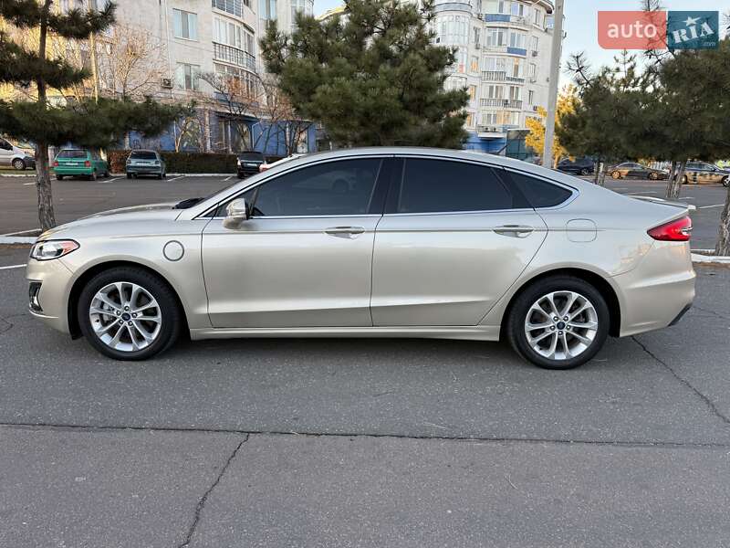 Седан Ford Fusion 2018 в Одессе