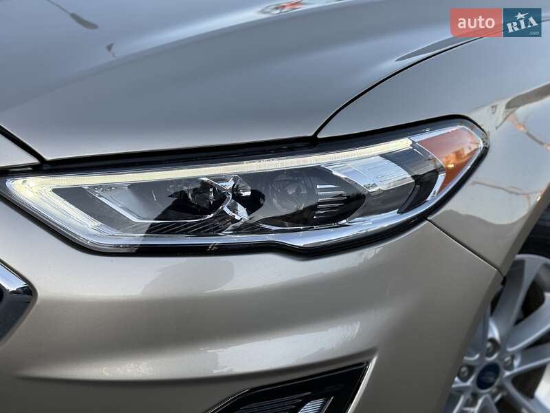 Седан Ford Fusion 2018 в Одессе