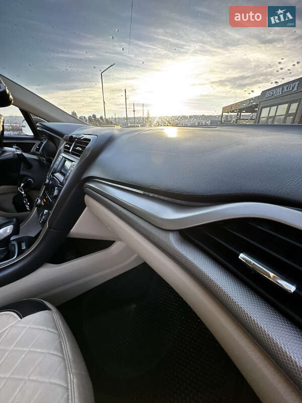 Седан Ford Fusion 2013 в Золочеве фото 7 Седан Ford Fusion 2013 в Золочеве