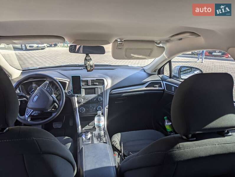 Седан Ford Fusion 2016 в Харкові