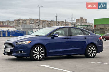 Седан Ford Fusion 2013 в Одесі