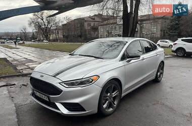 Седан Ford Fusion 2016 в Дніпрі