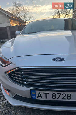 Седан Ford Fusion 2016 в Івано-Франківську