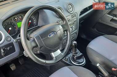 Хэтчбек Ford Fusion 2009 в 