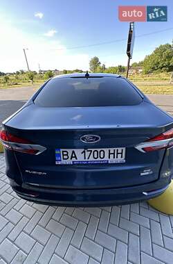 Седан Ford Fusion 2019 в Кропивницком