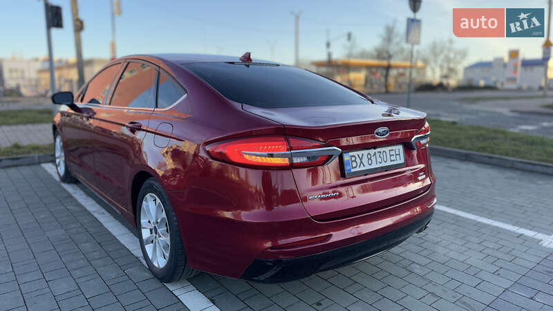 Седан Ford Fusion 2019 в Хмельницком