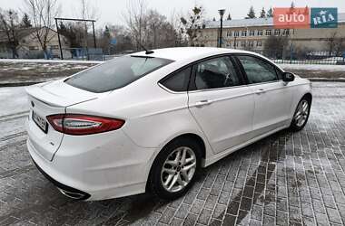 Седан Ford Fusion 2015 в Харькове