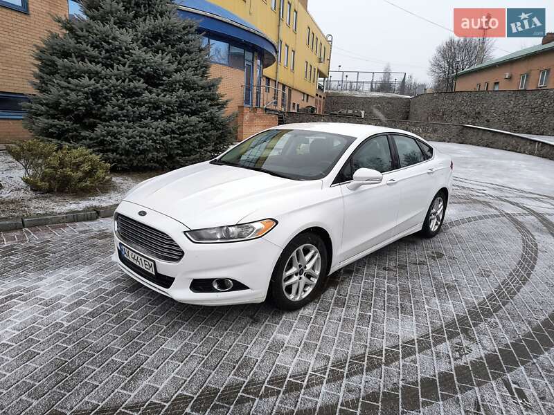 Седан Ford Fusion 2015 в Харькове