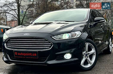 Седан Ford Fusion 2015 в Сумах